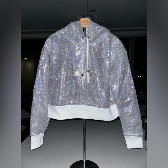 Brittany Allen X Peloton Sequin Cropped Hoodie - Picture 9 of 9